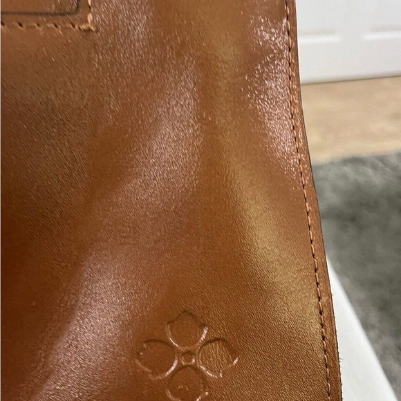 Patricia Nash Rosina Cut Out Tooled Leather Satchel Tan Gold! Beautifully Bag!! - Picture 6 of 12